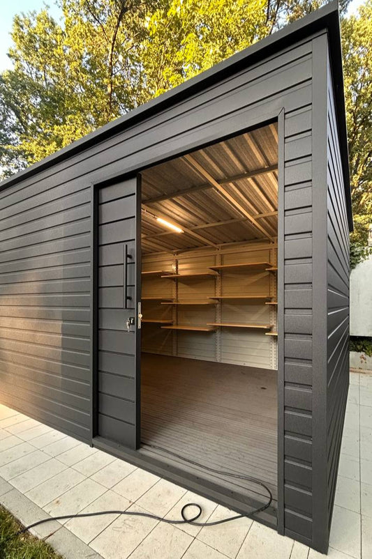 magazynek z podlogą